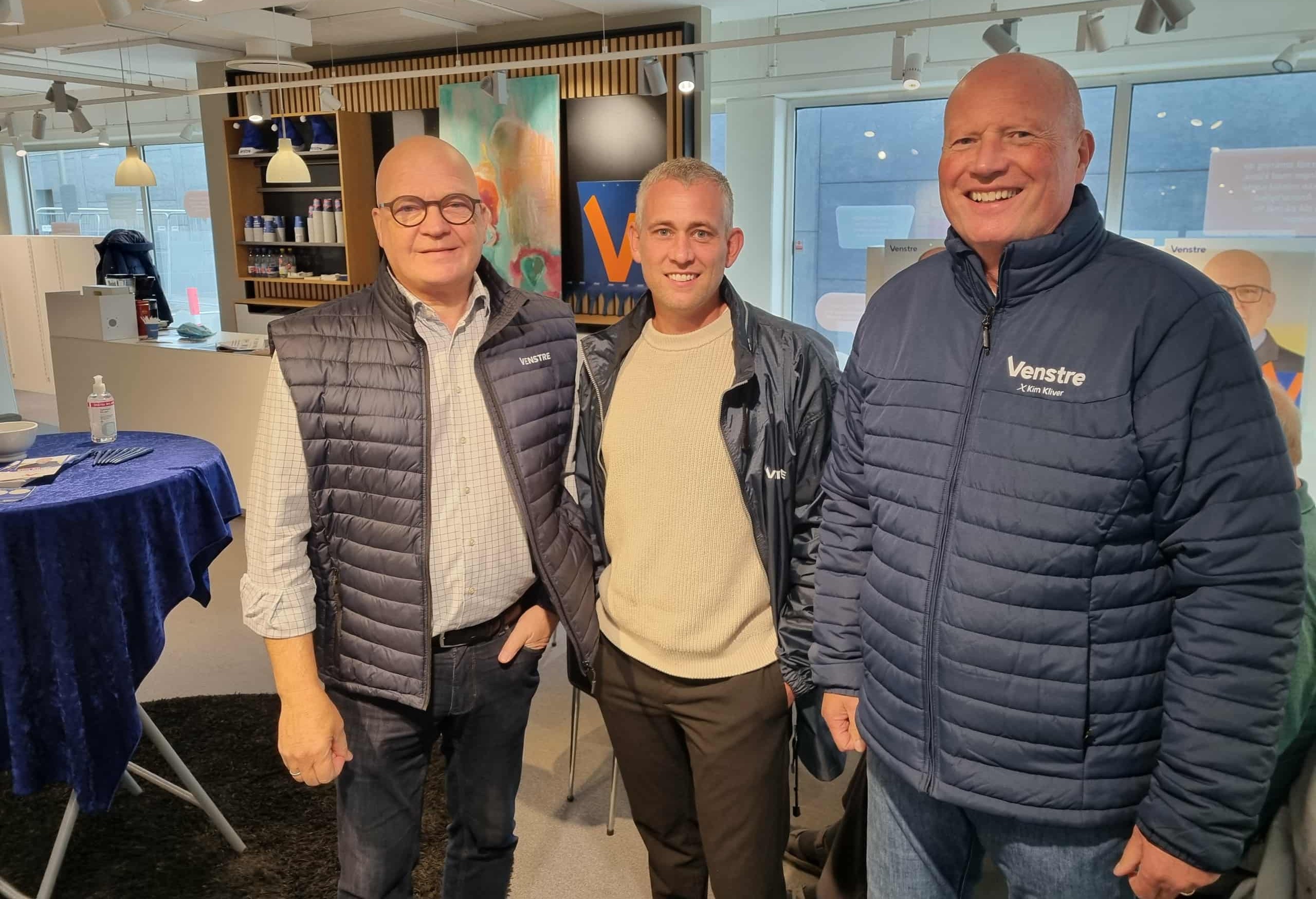 Kandidater i valgbutikken